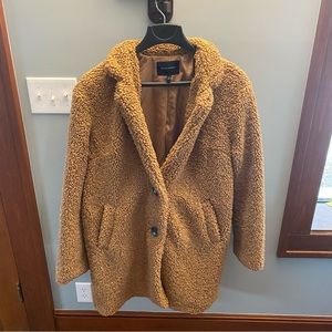Banana Republic Teddy Coat Caramel- SZ L Tall